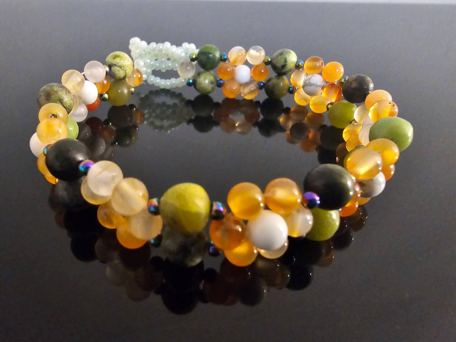 Flower of Life gemstone bracelet in a circle